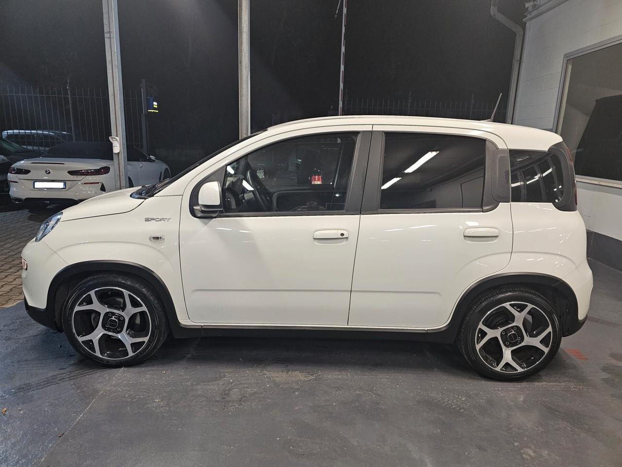 Fiat Panda 1.0 FireFly S&S Hybrid Sport