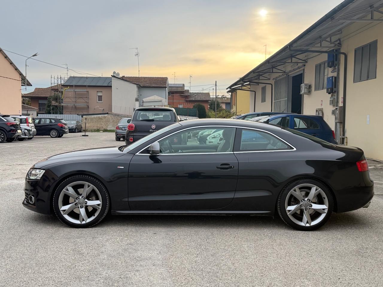 Audi A5 3.0 V6 TDI 239CV Quattro S-Line