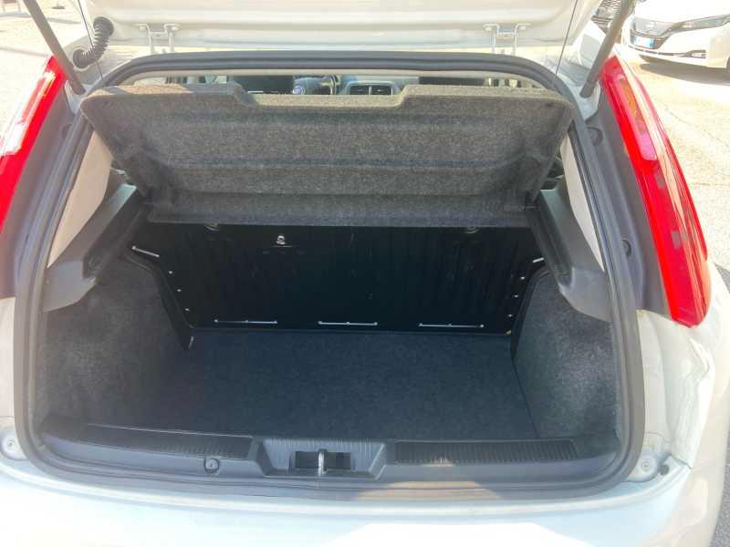 FIAT Grande Punto 5p 1.2 Active c/clima 65cv