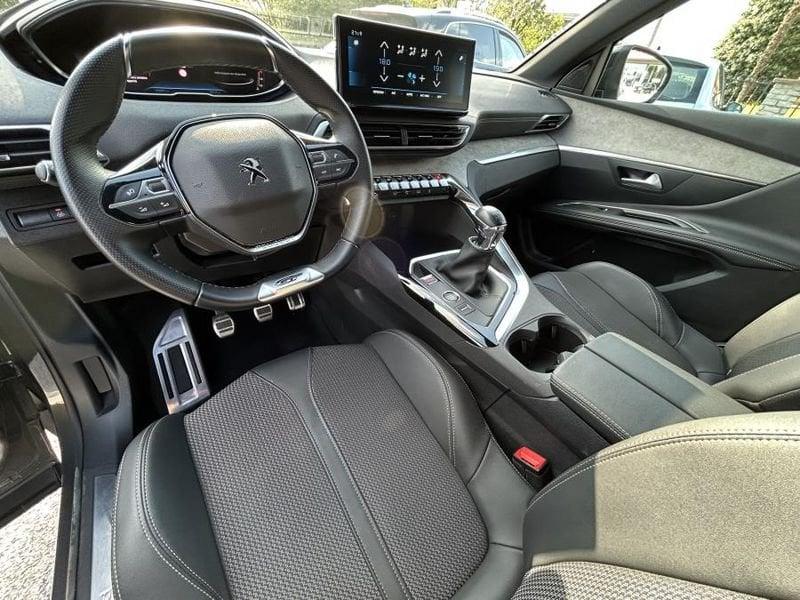 Peugeot 3008 PureTech Turbo 130 GT 18.500 KM!!