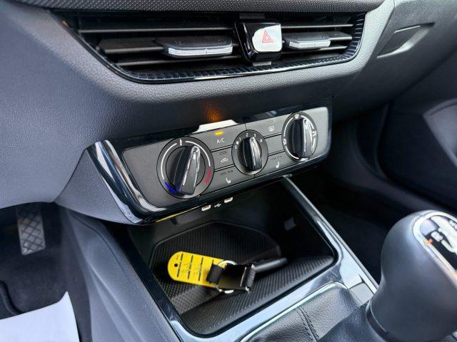 SKODA Fabia 1.0 TSI Young Edition Camera SmartLink LED