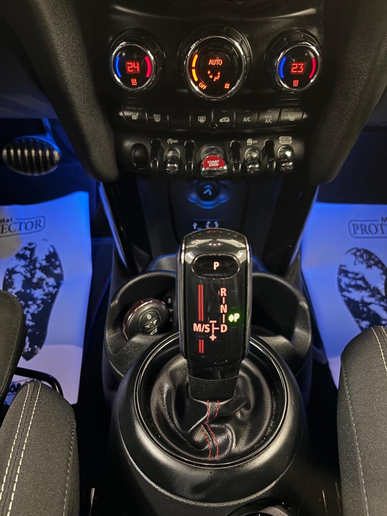 Mini 2.0 John Cooper Works* 231 CV*