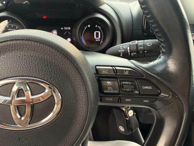 TOYOTA Yaris 1.0 5 porte Dynamic
