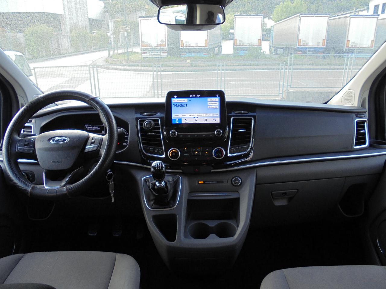 Ford Tourneo Custom 320 2.0 TDCi 130CV MHEV PC Titanium