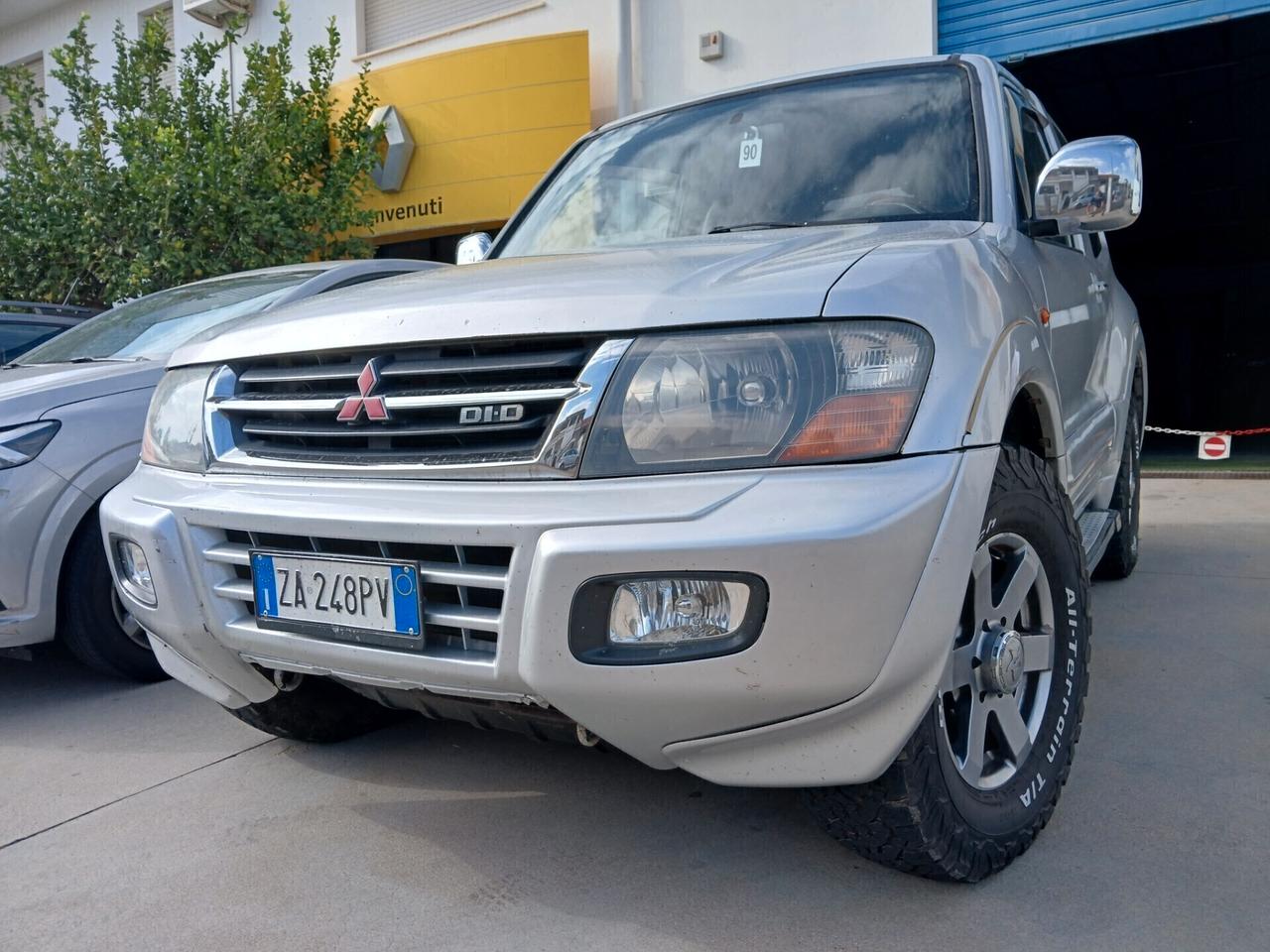 MITSUBISHI Pajero 3.200 DI-D 160cv 3p. GLS1