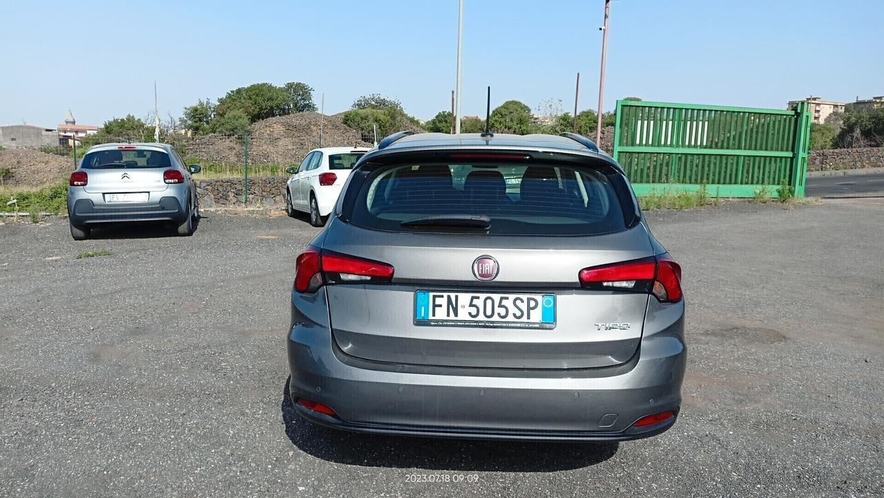 Fiat Tipo 1.3 Mjt S&S SW Lounge