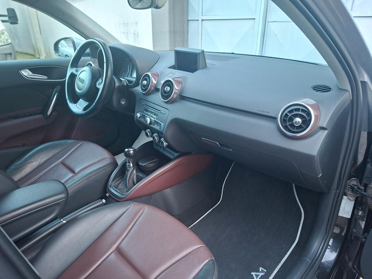 Audi A1 2.0 TDI 143 cv S-LINE *EXCLUSIVE*