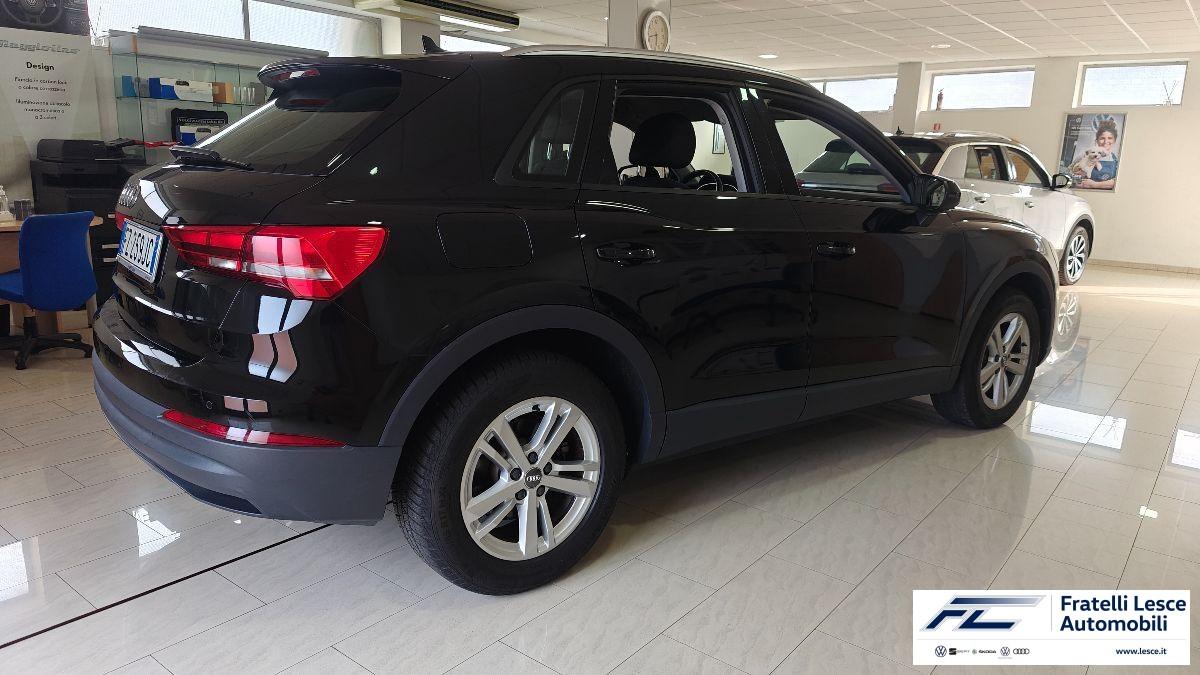 AUDI - Q3 35 2.0 tdi Business s-tronic
