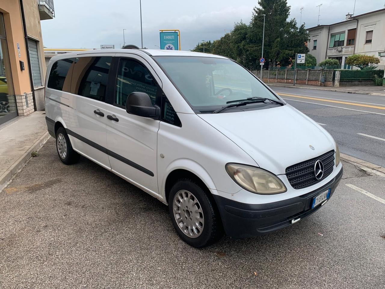 Mercedes Vito 111 CDI 2.2 long 9 POSTI