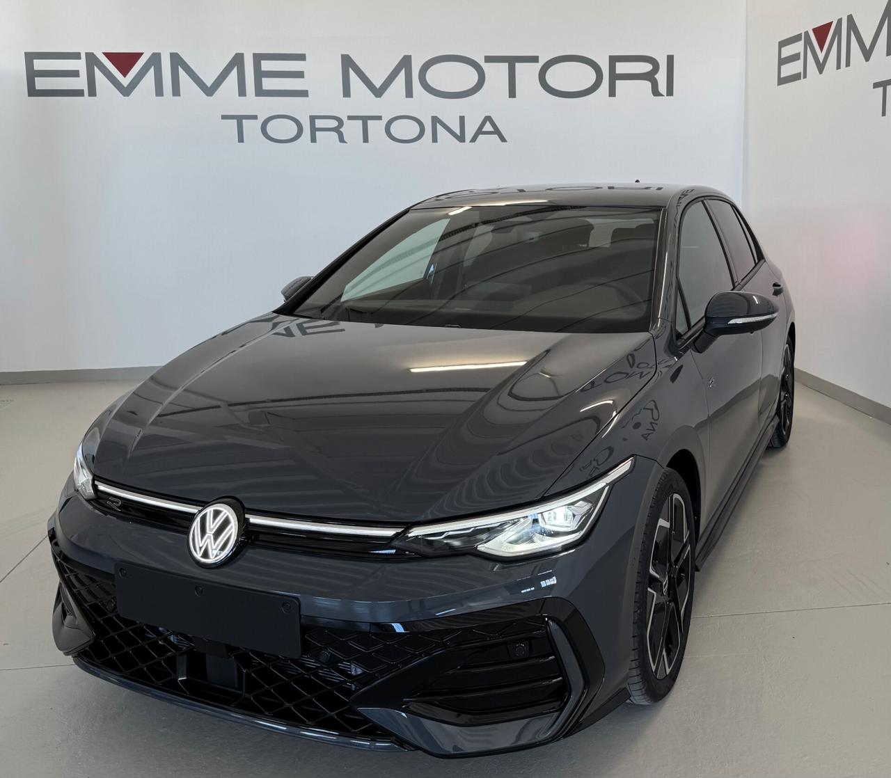 Volkswagen Golf 1.5 etsi R-Line Plus 150cv DSG/KM0/NO VINCOLI