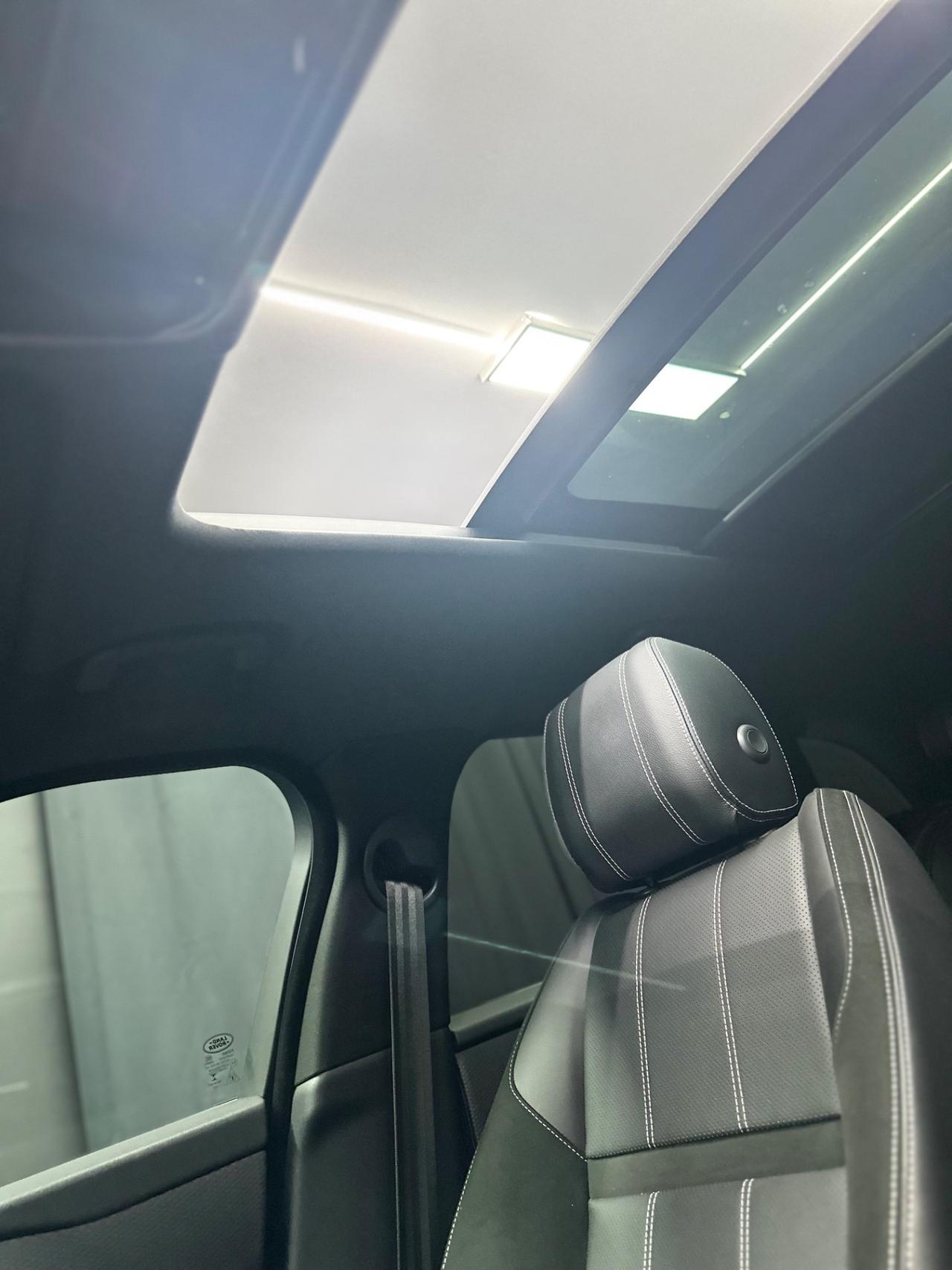 Land Rover Range Velar 2.0D I4 180 CV R-Dynamic HSE