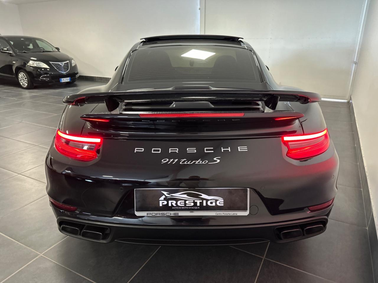 PORSCHE 911 3.8 TURBO S 560CV COUPE'