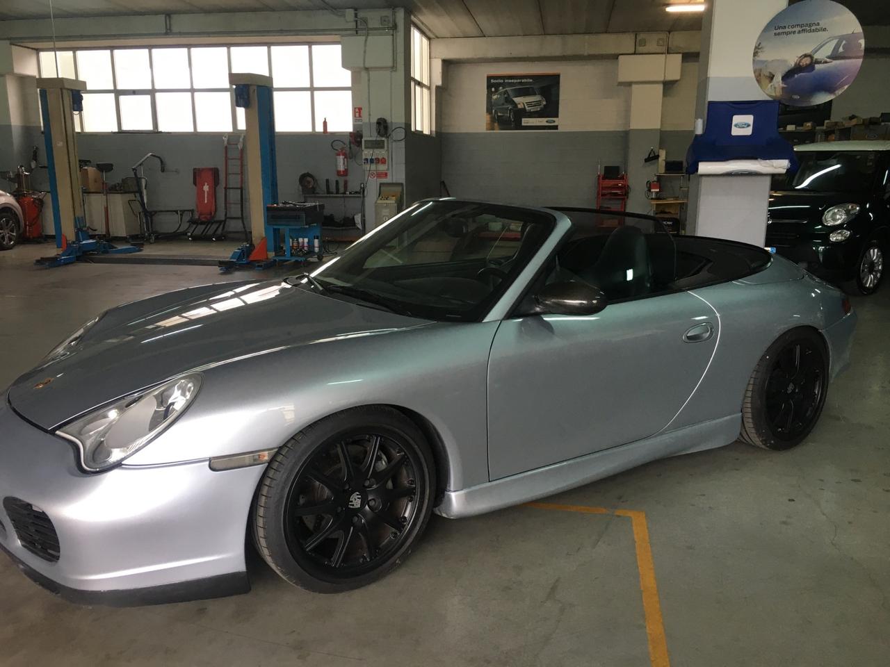 Porsche 911 Carrera 4 cat Cabriolet