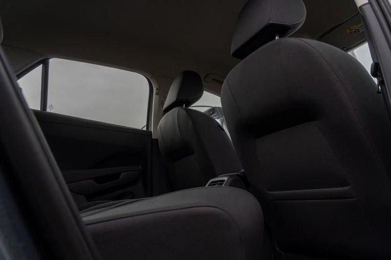 Volkswagen T-Roc 1.5 eTSI Life DSG NAVI LED CAMERA 2026