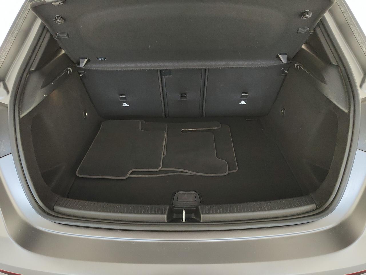Mercedes-Benz A 180 d Premium auto