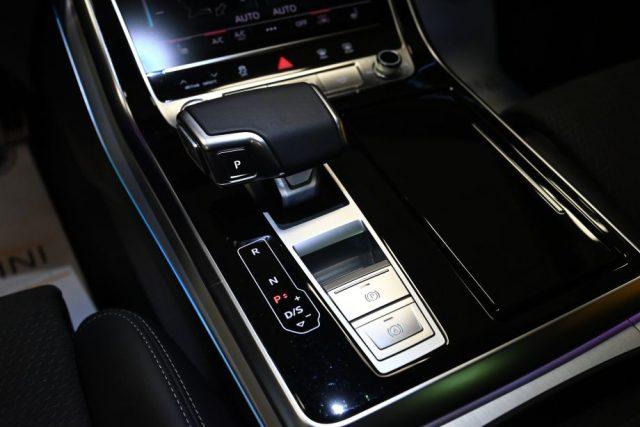 AUDI Q8 50TDI Q.TIP.286CV S-LINE TET.22"360°HEAD-UP FULL!!