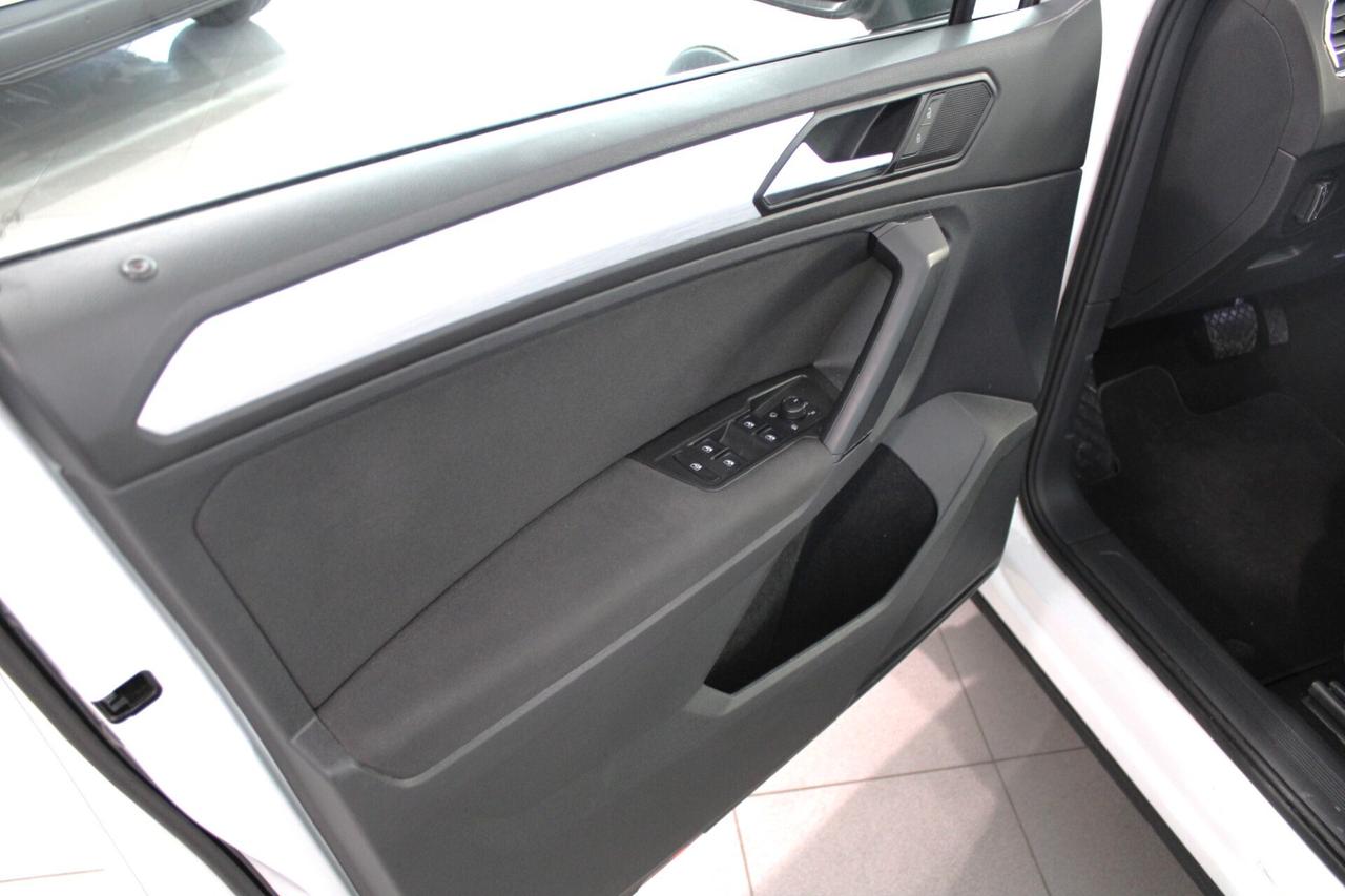 VOLKSWAGEN Tiguan 2.0 TDI R-Line - 2020