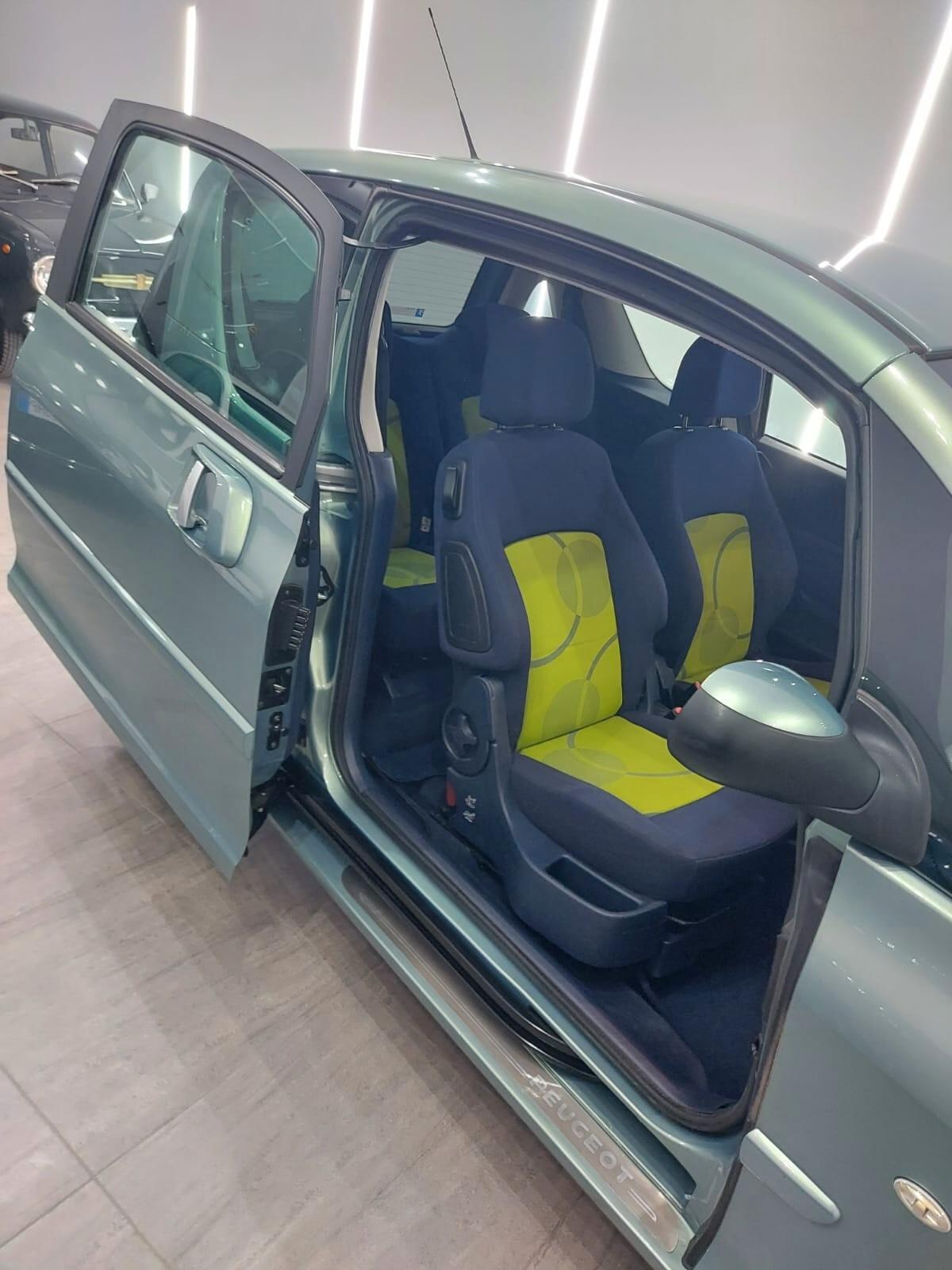Peugeot 1007 1.6 Sporty 2Tronic