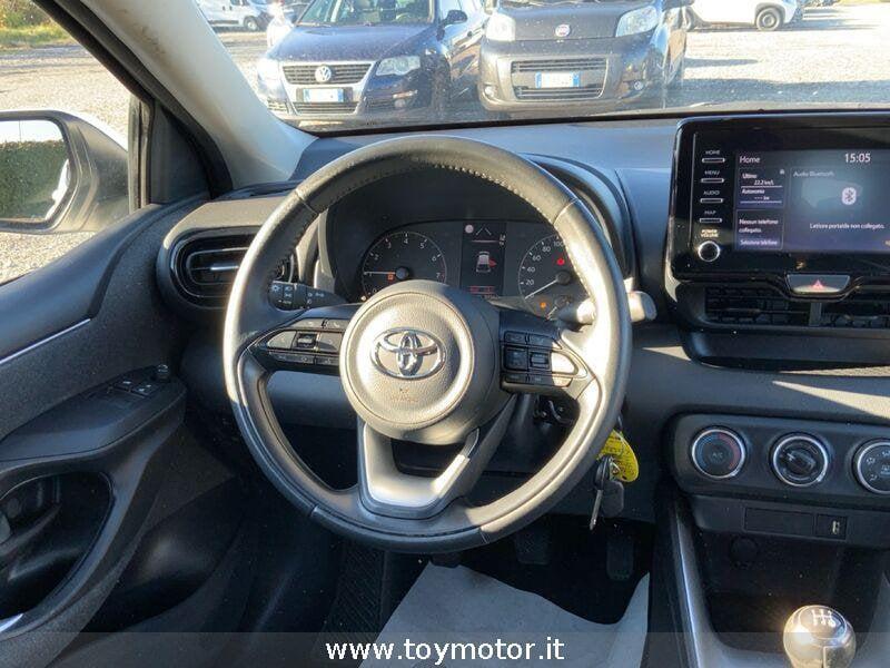 Toyota Yaris 4ª serie 1.0 5 porte Active