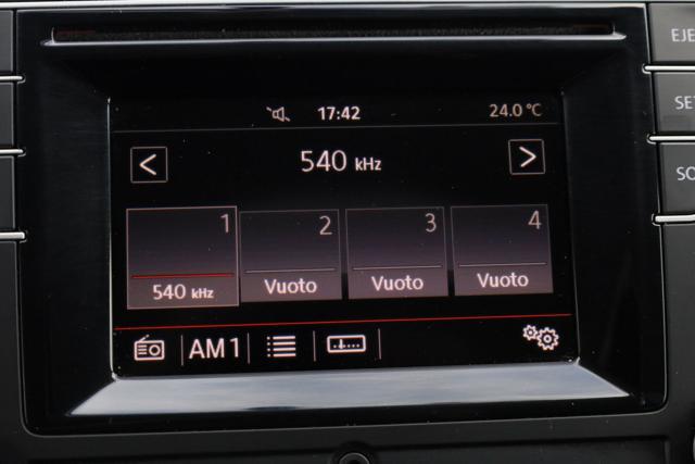 VOLKSWAGEN Transporter Caravelle 2.0 TDI 4 Motion PL Comfortline 4x4