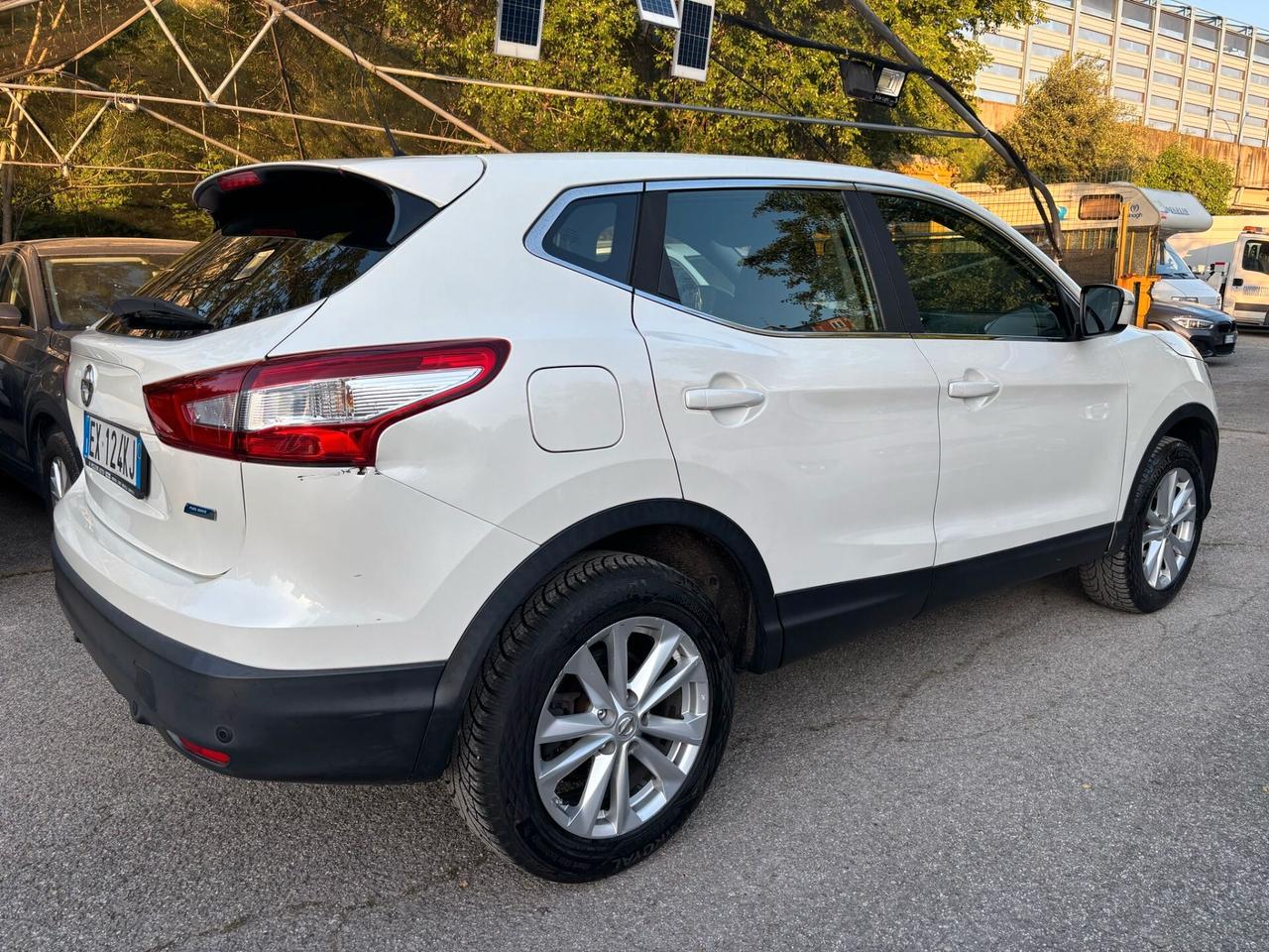 Nissan Qashqai 1.5 dCi Tekna OK Neopatentati