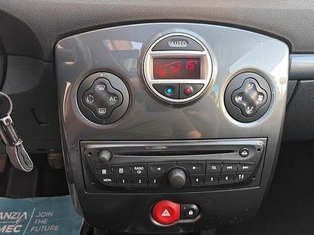 RENAULT Clio 1.5 dCi 5 porte *TETTO APRIBILE*
