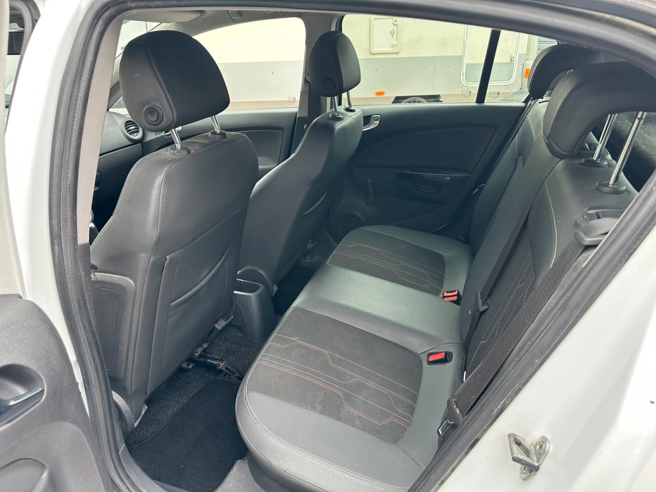 Opel Corsa 1.2 85CV 5 porte GPL-TECH Ecotec IDONEA PER NEOPATENTATI PERMUTABILE