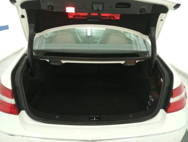 MERCEDES-BENZ E 220 C Coup cdi (be) Avantgarde Automatic