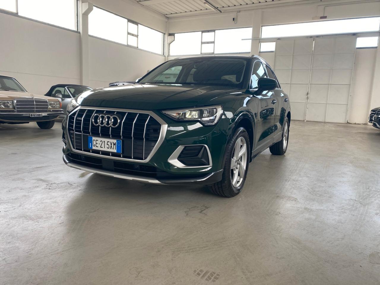 Audi Q3 35 TDI quattro S tronic Business Advanced