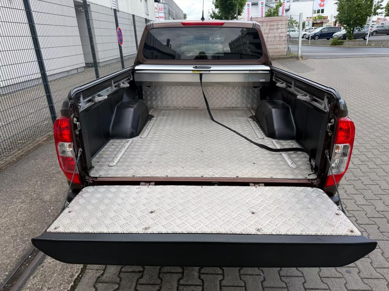 Nissan Navara 2.3 dCi 4WD Single Cab Manuale