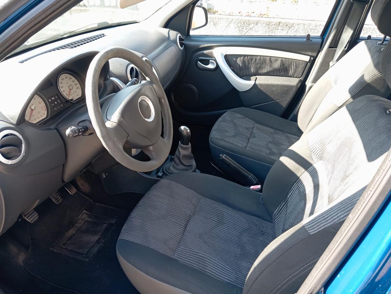 Dacia Logan MCV 1.6 GPL 5 posti Lauréate