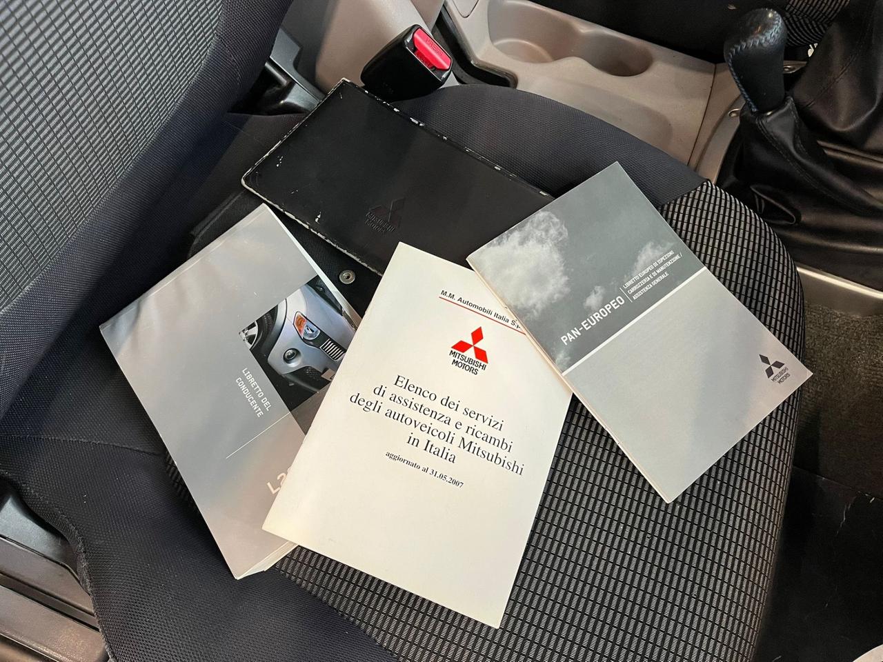 Mitsubishi L200 2.5 DI-D/136CV UNICO PROPRIETARIO Double Cab Intense