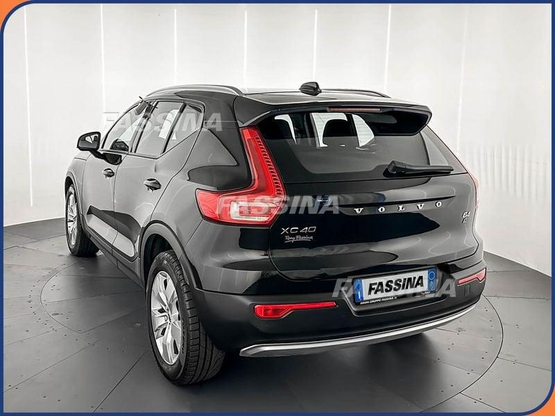 Volvo XC40 XC40 2.0 b4 Momentum awd auto my21