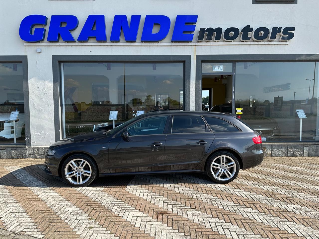 AUDI A4 Avant 2.0 TDI Sline TETTO APRIBILE