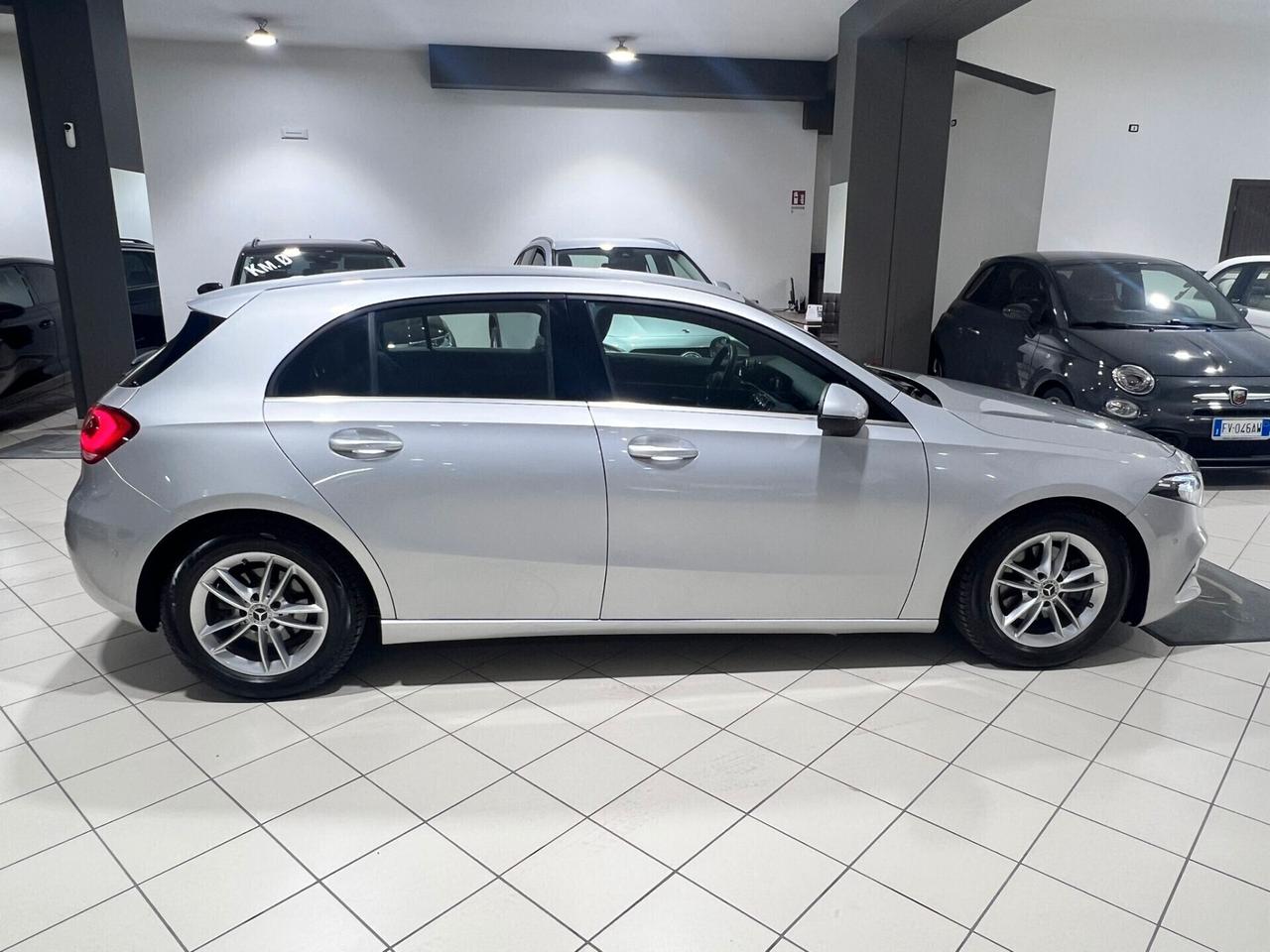 Mercedes-benz A 180 d Automatic Premium
