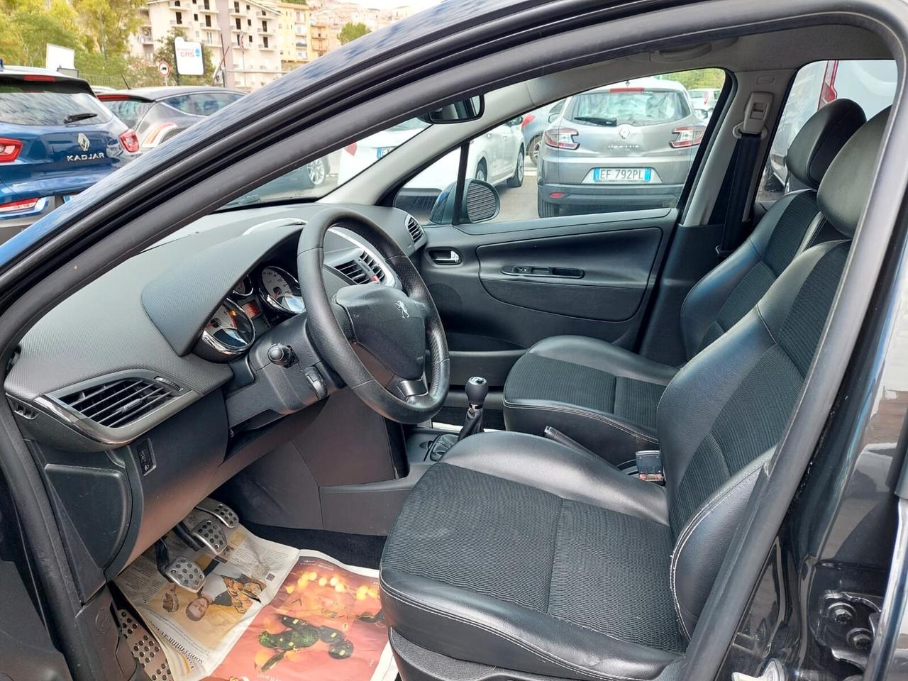 Peugeot 207 1.6 8V HDi 93CV 3p. Allure