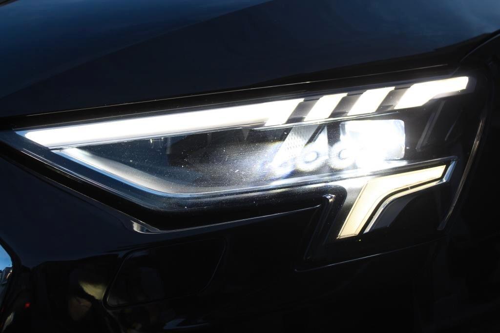 AUDI A3 SPB 35 TDI Aut. *Matrix *Luci Ambiente