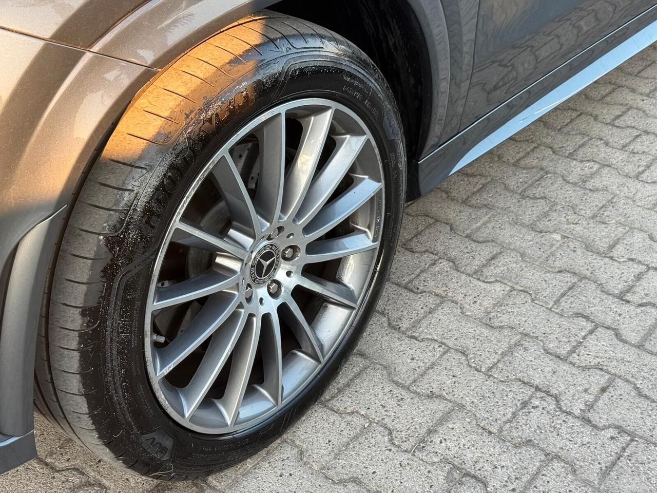 Mercedes-benz GLE 300d 4Matic Premium Plus + Tetto