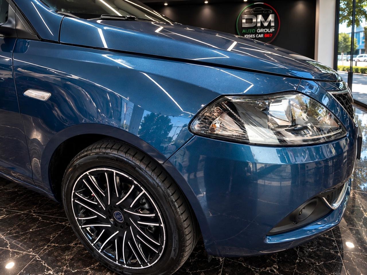Lancia Ypsilon 1.0 FireFly 5 porte S&S Hybrid Gold