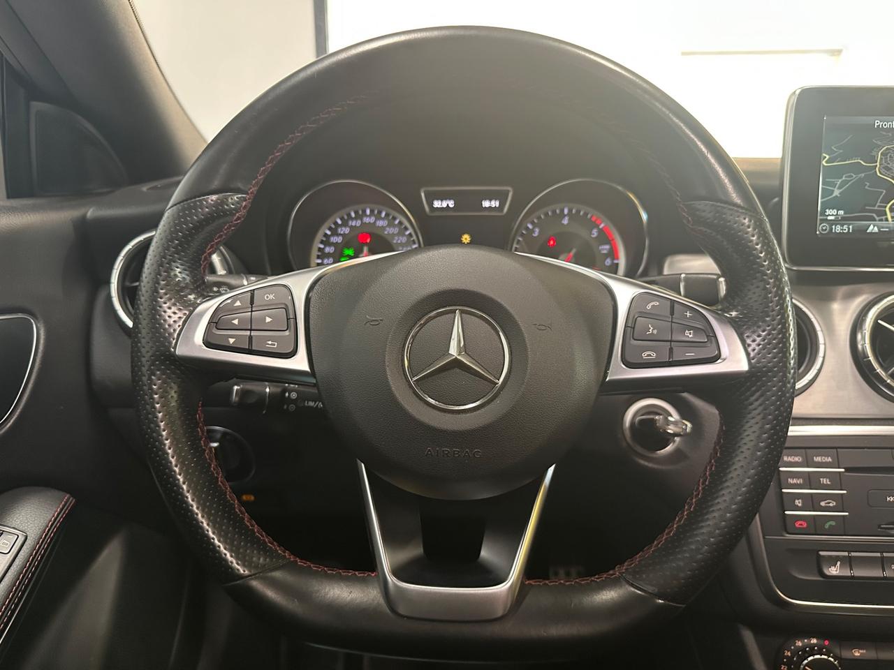 Mercedes-benz CLA 220 d 4Matic Automatic Premium
