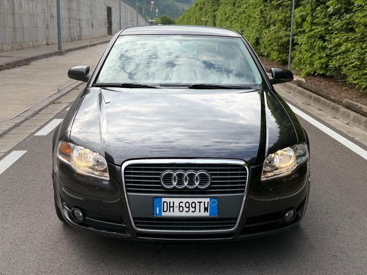 Audi A4 2.0 TDI 143CV solo 108.000km