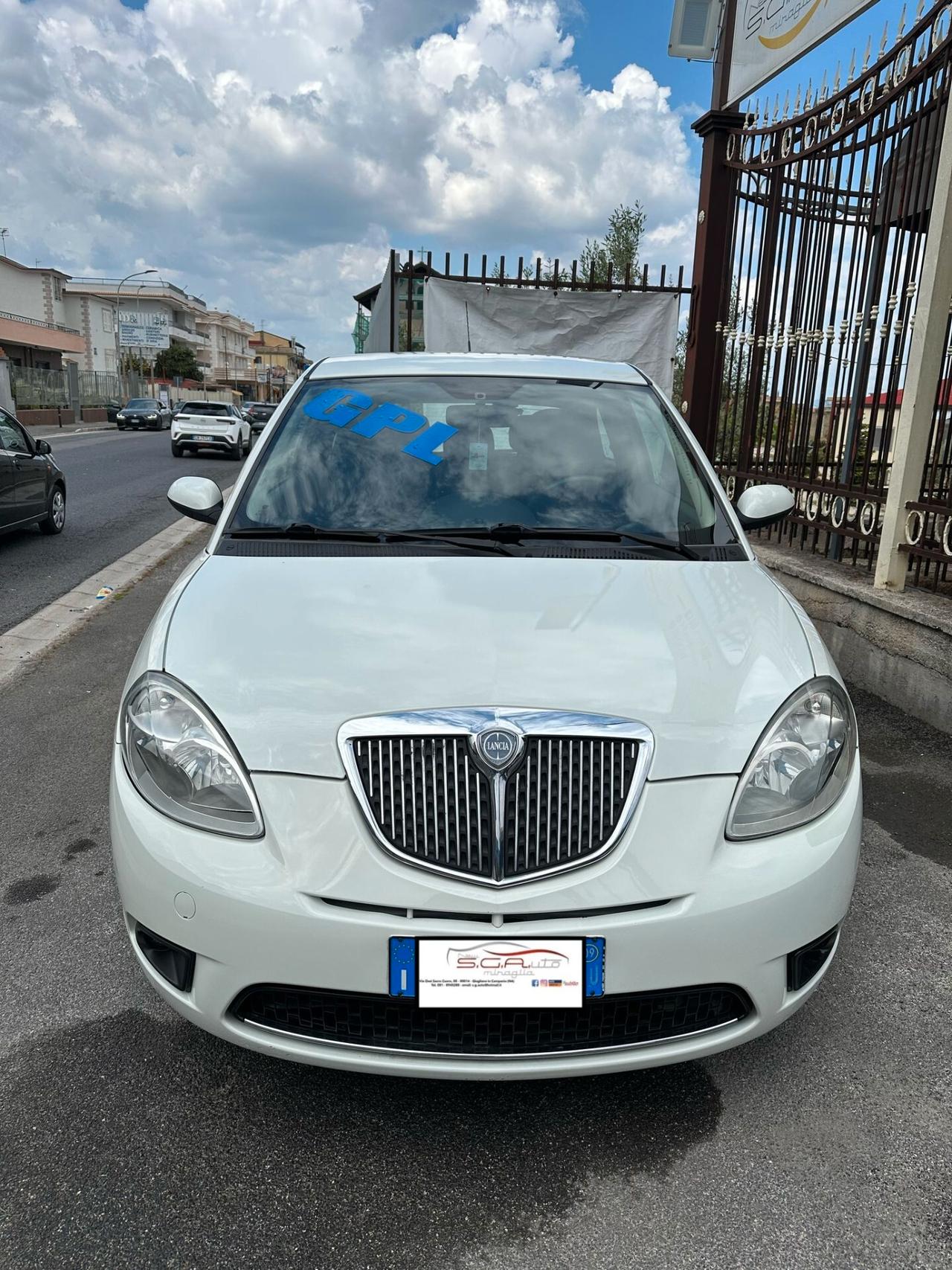 Lancia Ypsilon 1.4 Oro Ecochic GPL
