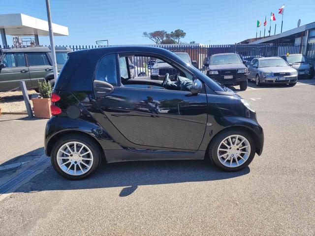 SMART ForTwo 1000 automatica Total black