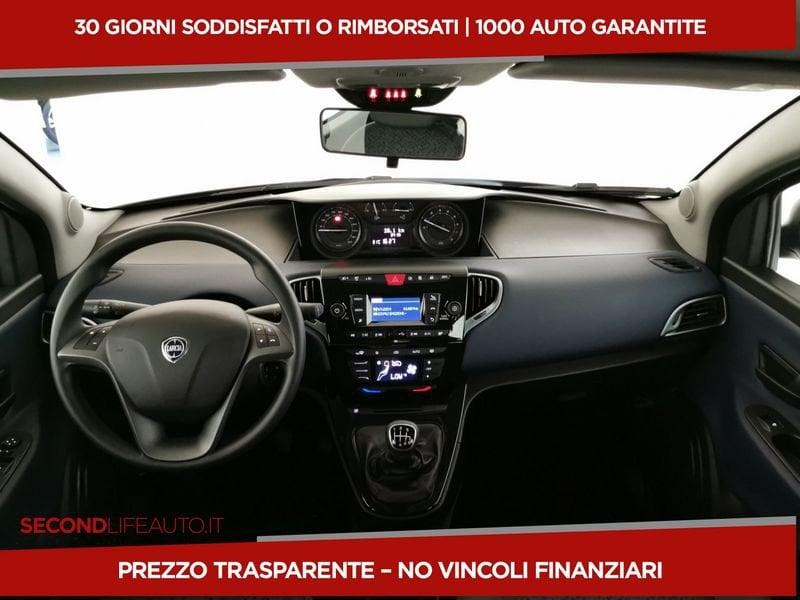 Lancia Ypsilon 1.0 firefly hybrid Gold s&s 70cv 5p.ti