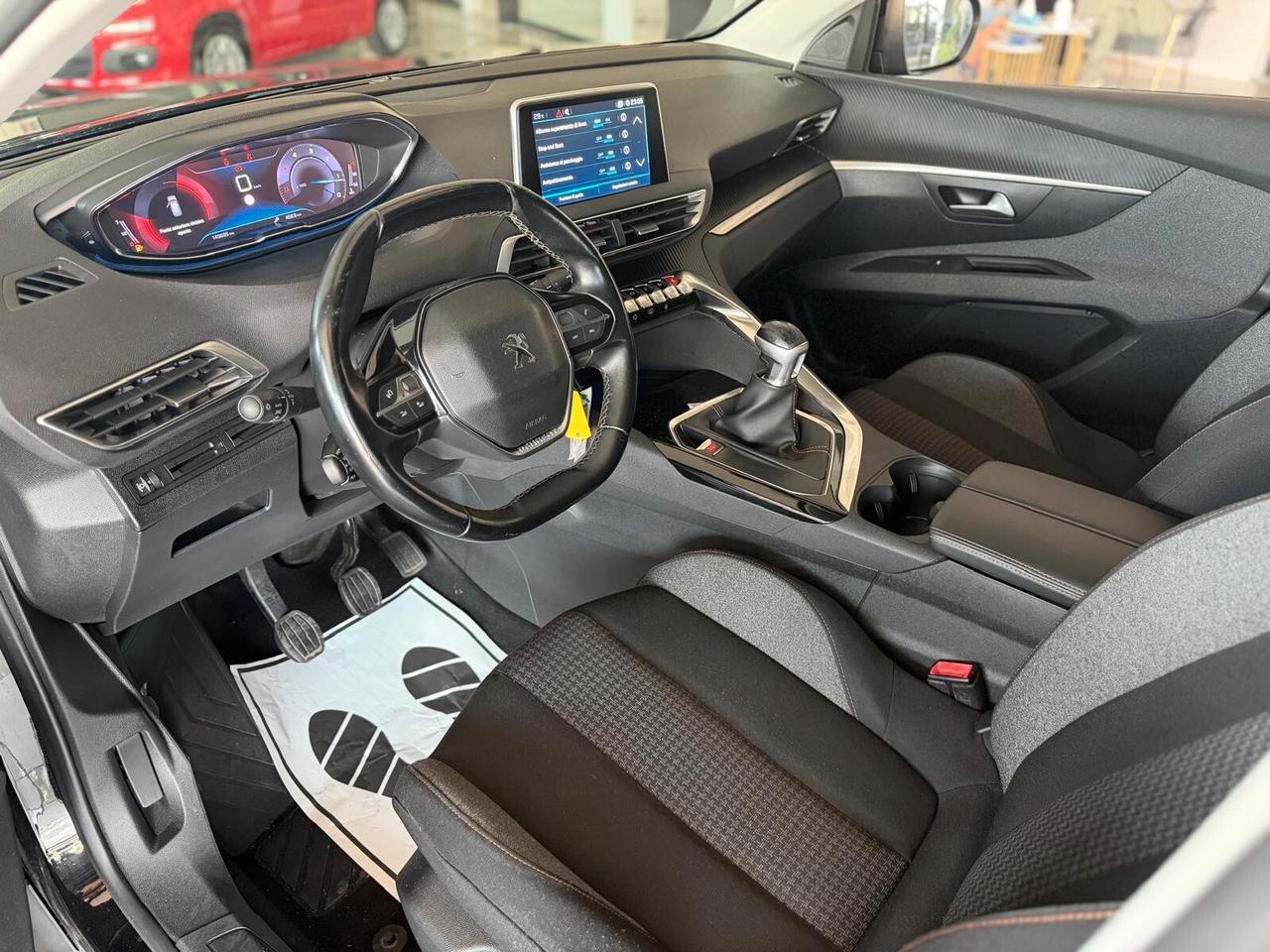 Peugeot 3008 BlueHDi 130 S&S Allure