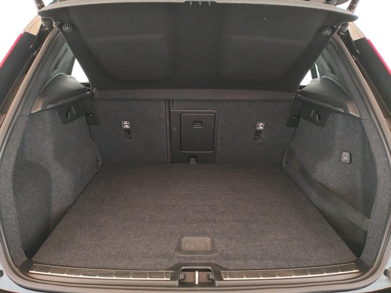 VOLVO XC40 1.5 t5 phev Inscription auto - IVA ESPOSTA - TETTO PANORAMICO