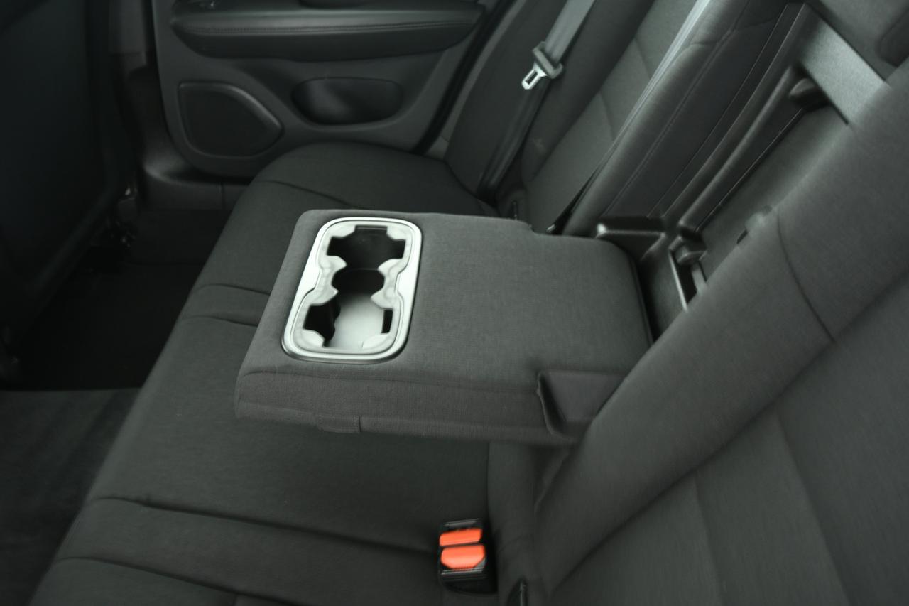 VOLVO V60 2.0 b4 Momentum Business auto NEOPATENTATI+C17"