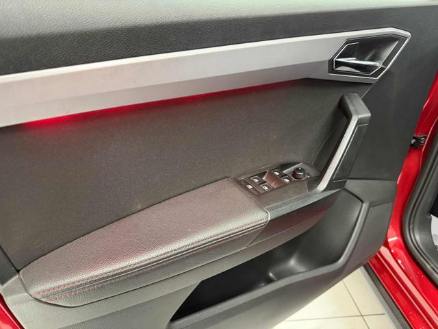 SEAT Arona 1.0 TGI FR