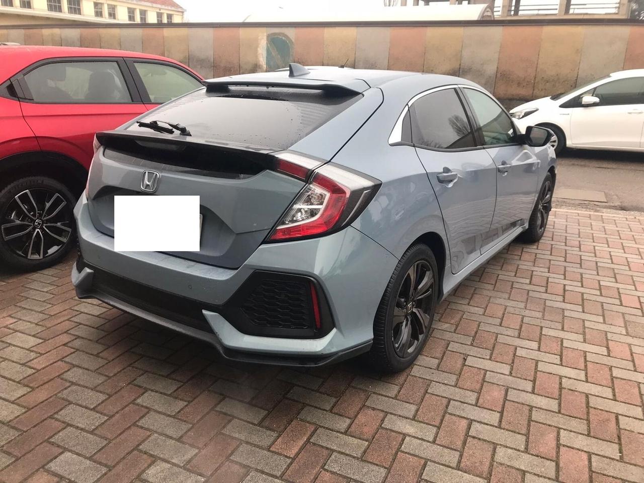 Honda Civic 1.0T 5 porte Executive Premium ok neo patentati