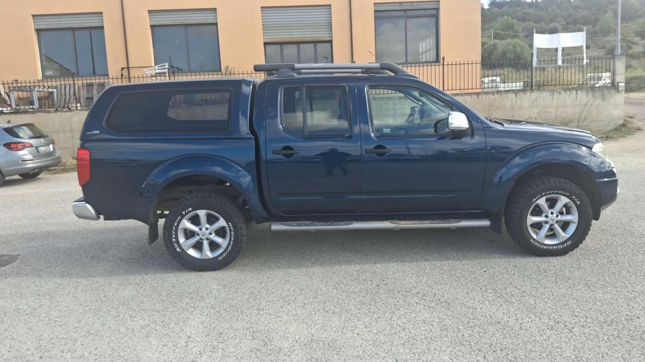 Nissan Navara 2.5 dCi 4 porte Double Cab LE